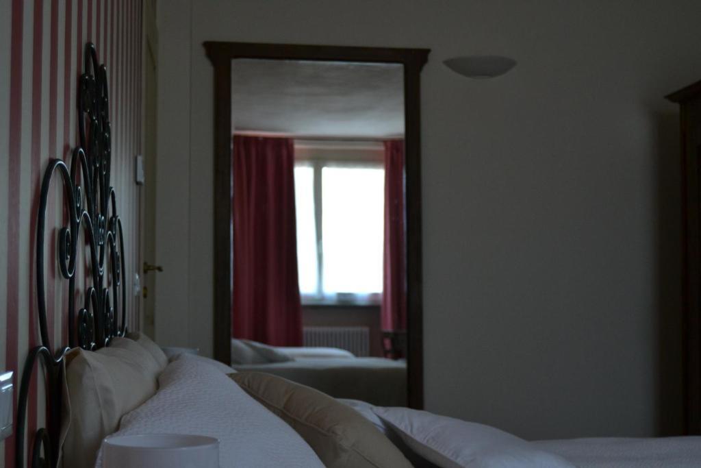 Agriturismo Costa Dei Platani Acqui Terme Pokoj fotografie